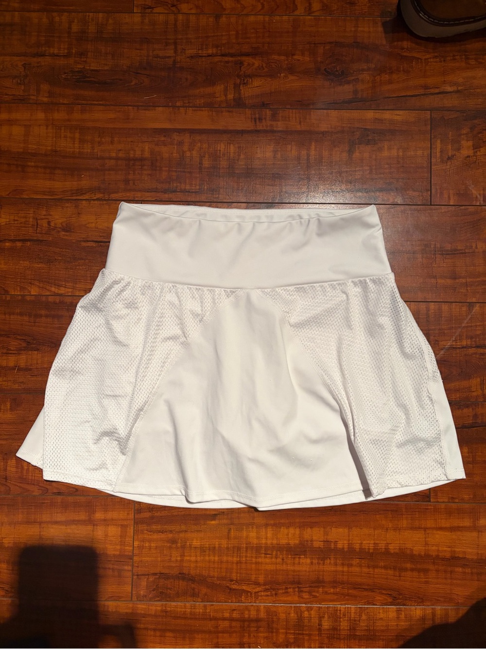 Women’s White Athletic Mini Skirt | Size Small